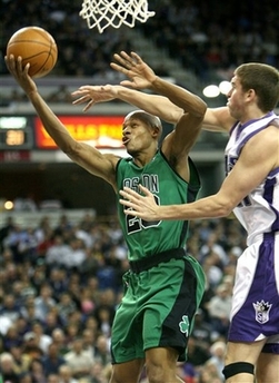 但比赛中任 但比赛中任