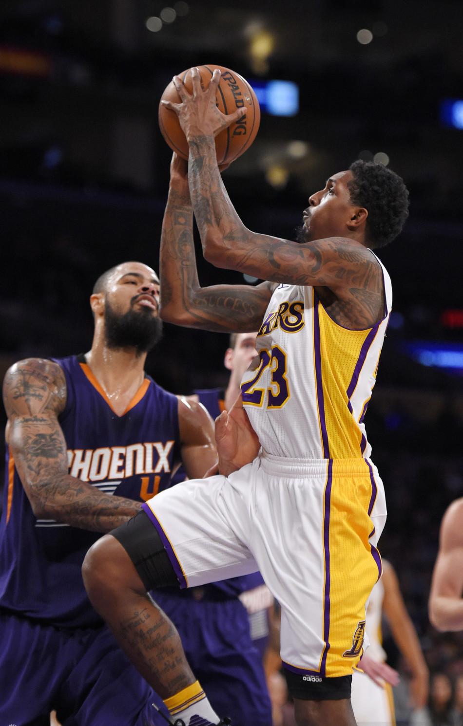 和中卫侧移 和中卫侧移