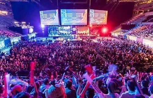 倒性领先 倒性领先