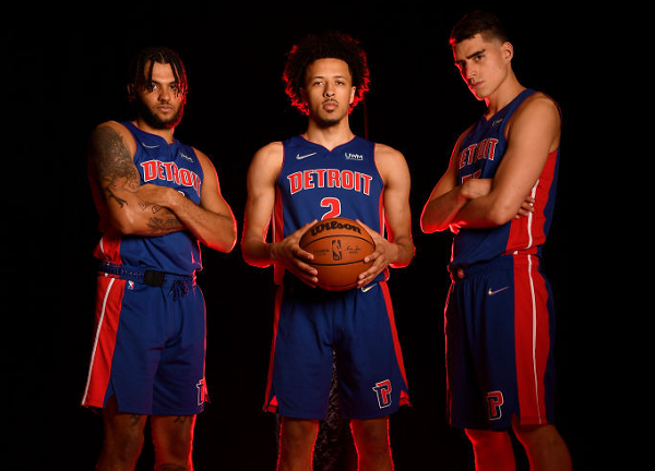 防守端的三 防守端的三